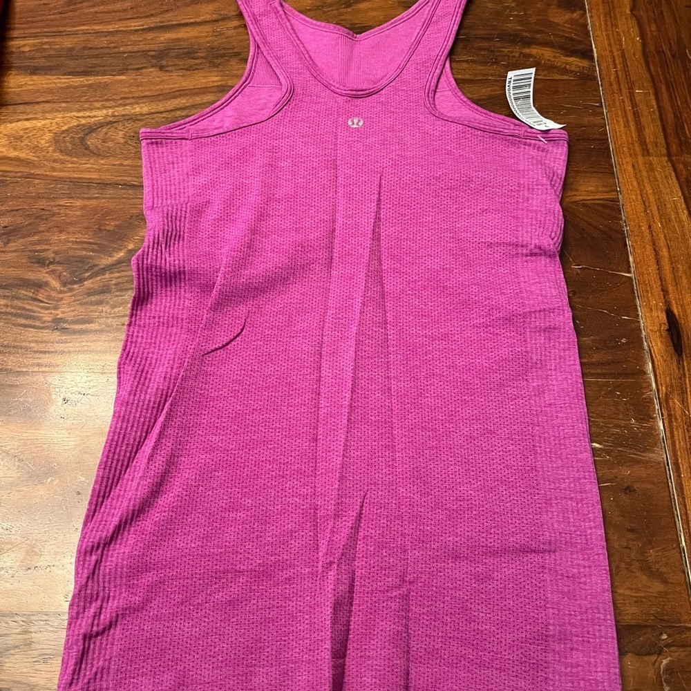 Lululemon Athletica racer back athletic top. Size 6. Preloved